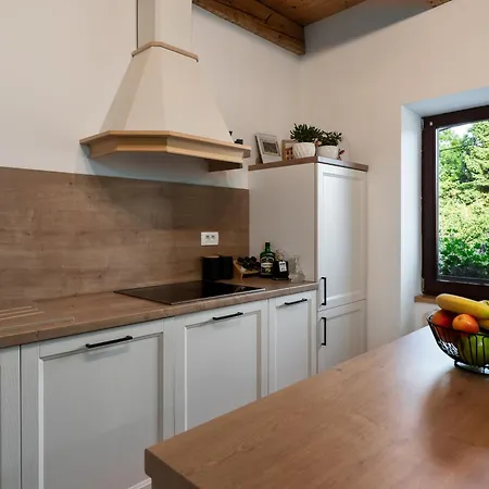 Rujka Apartamento *
